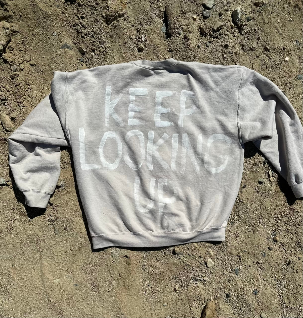 Keep Looking Up | Tan Crew