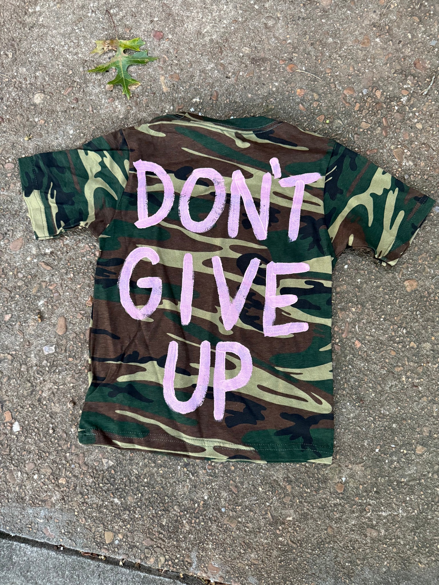 Kids Camo Don’t Give Up Tee